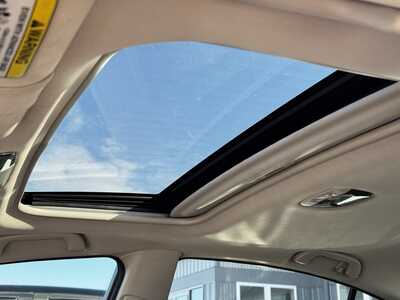 2010 Subaru Legacy, $9990. Photo 5