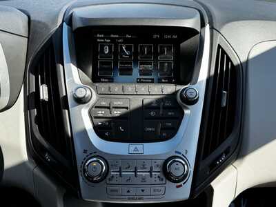 2017 Chevrolet Equinox, $12990. Photo 10