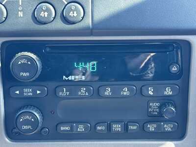 2005 Chevrolet Colorado Crew Cab, $12990. Photo 3