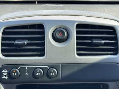 2005 Chevrolet Colorado Crew Cab, $12990. Photo 9
