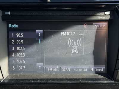 2014 Toyota Corolla, $11490. Photo 3