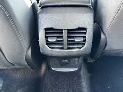 2017 Ford Fusion, $6490. Photo 7