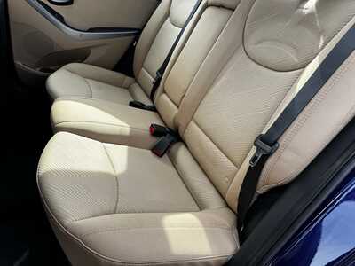 2013 Hyundai Elantra, $7990. Photo 5