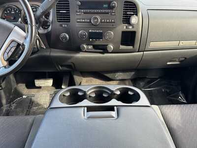 2009 Chevrolet 1500 Crew Cab, $10490. Photo 2