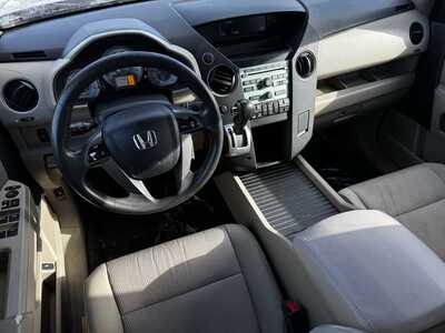 2011 Honda Pilot, $6491. Photo 8