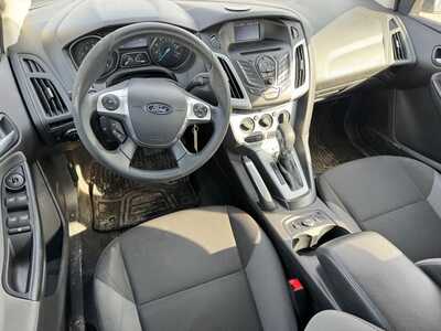 2014 Ford Focus, $3990. Photo 6