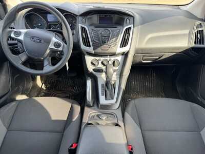 2014 Ford Focus, $3990. Photo 7