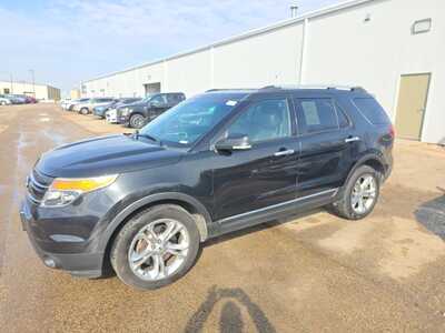 2015 Ford Explorer, $13590. Photo 2
