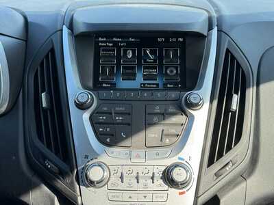 2015 Chevrolet Equinox, $10990. Photo 10
