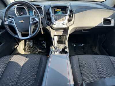 2015 Chevrolet Equinox, $10990. Photo 9