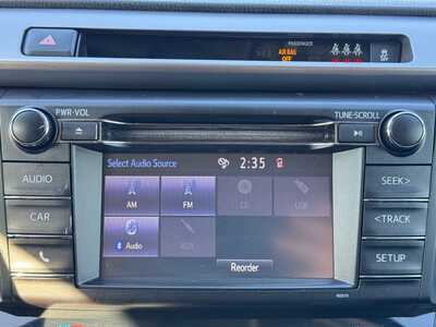 2018 Toyota RAV4, $16495. Photo 11