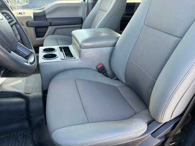 2022 Ford F350 Crew Cab, $31999. Photo 5