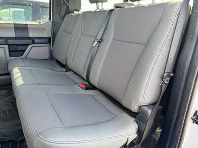 2022 Ford F350 Crew Cab, $31999. Photo 6