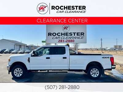 2022 Ford F350 Crew Cab, $31999. Photo 1