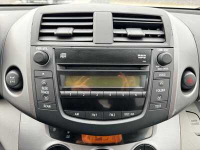 2007 Toyota RAV4, $8490. Photo 9