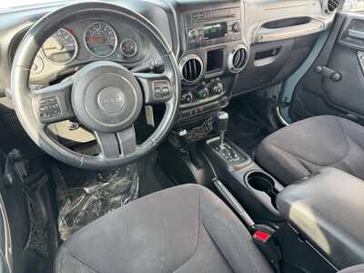 2014 Jeep Wrangler, $11999. Photo 7
