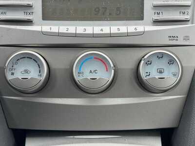 2011 Toyota Camry, $9490. Photo 11