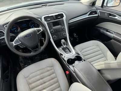 2015 Ford Fusion, $6990. Photo 6