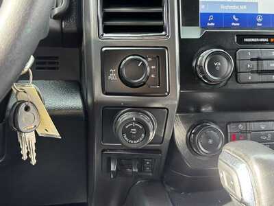 2019 Ford F150 Crew Cab, $15990. Photo 12