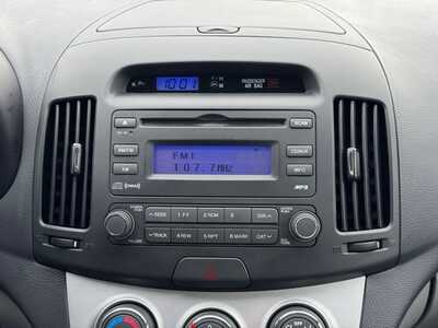 2007 Hyundai Elantra, $4990. Photo 3