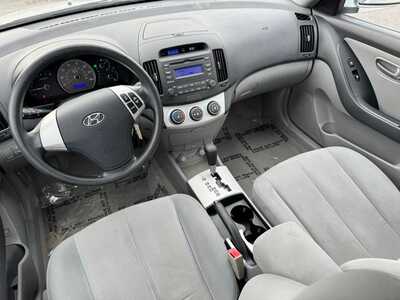 2007 Hyundai Elantra, $4990. Photo 5