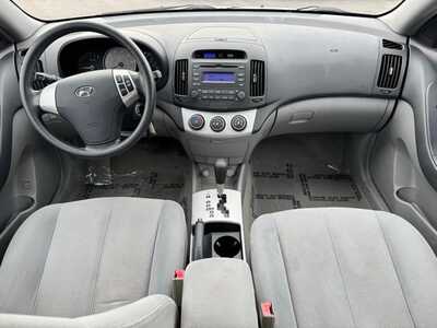 2007 Hyundai Elantra, $4990. Photo 6
