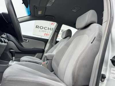 2007 Hyundai Elantra, $4990. Photo 8