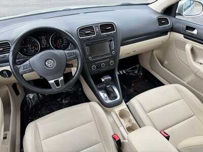2011 Volkswagen Jetta, $7490. Photo 5