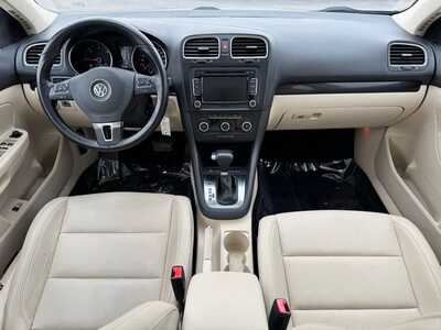 2011 Volkswagen Jetta, $7490. Photo 6