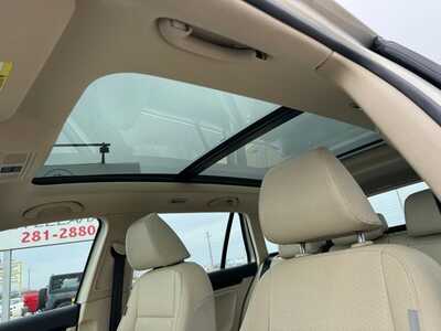 2011 Volkswagen Jetta, $7490. Photo 9