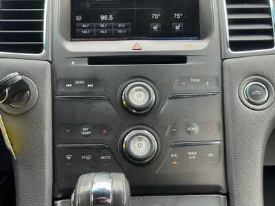 2014 Ford Taurus, $14990. Photo 12