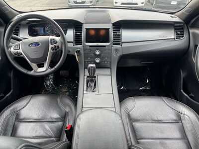 2014 Ford Taurus, $14990. Photo 7