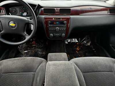 2006 Chevrolet Impala, $3990. Photo 2