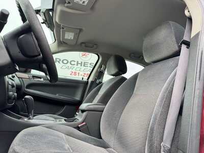 2009 Chevrolet Impala, $3990. Photo 8