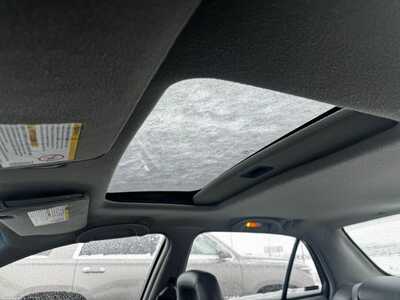 2002 Buick Regal, $5991. Photo 5