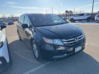 2016 Honda Odyssey, $10999. Photo 2