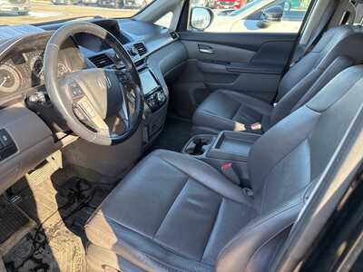 2016 Honda Odyssey, $10999. Photo 5