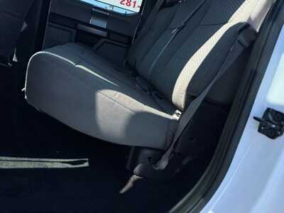 2016 Ford F150 Crew Cab, $18436. Photo 10