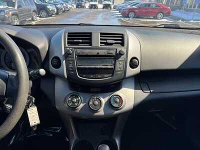 2007 Toyota RAV4, $7591. Photo 2