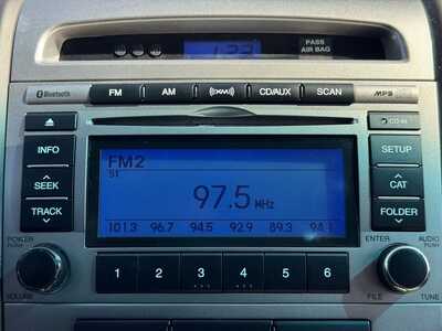 2010 Hyundai Santa Fe, $6990. Photo 10