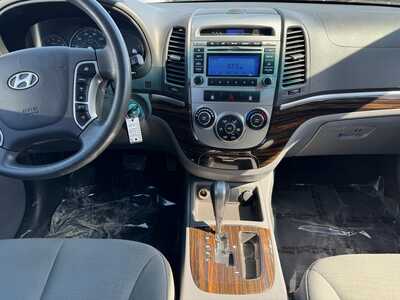 2010 Hyundai Santa Fe, $6990. Photo 3