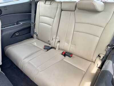 2016 Honda Pilot, $11590. Photo 8