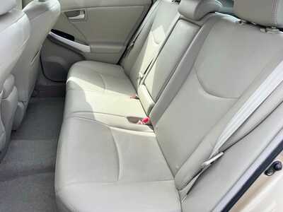 2011 Toyota Prius, $8290. Photo 4