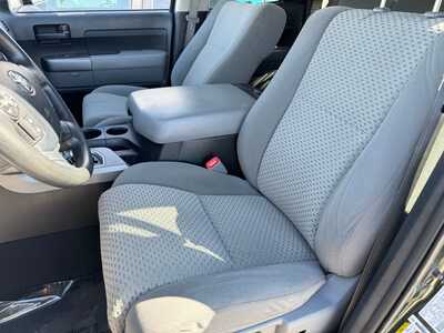 2012 Toyota Tundra Crew Cab, $17499. Photo 5