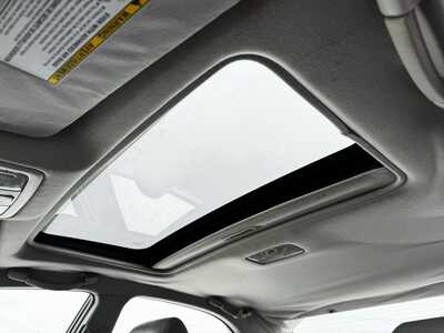 2005 Toyota Camry, $2999. Photo 4