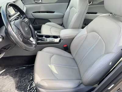 2016 Kia Optima, $11330. Photo 5
