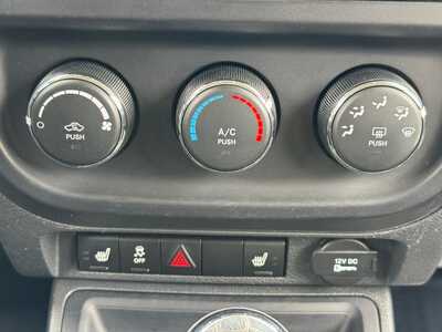 2015 Jeep Patriot, $9990. Photo 10