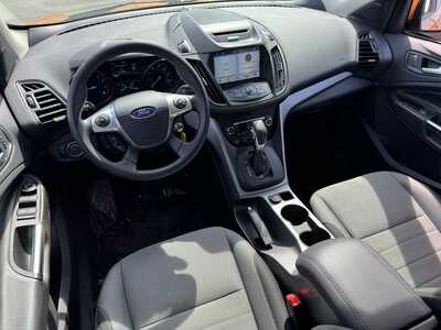 2016 Ford Escape, $8690. Photo 8