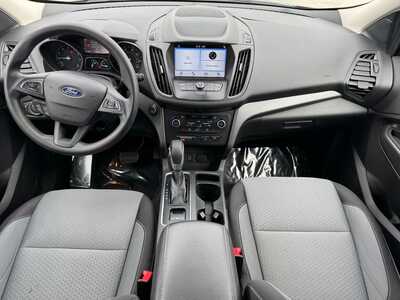 2019 Ford Escape, $7990. Photo 8