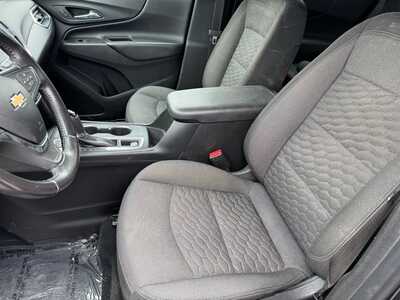 2020 Chevrolet Equinox, $13799. Photo 5